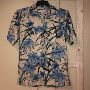 BRAND NEW WITH TAGS TOMMY BAHAMA BUTTON DOWN!
